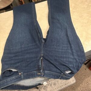 Duluth Trading Co Women's Straight Leg Jeans - Deep Blue